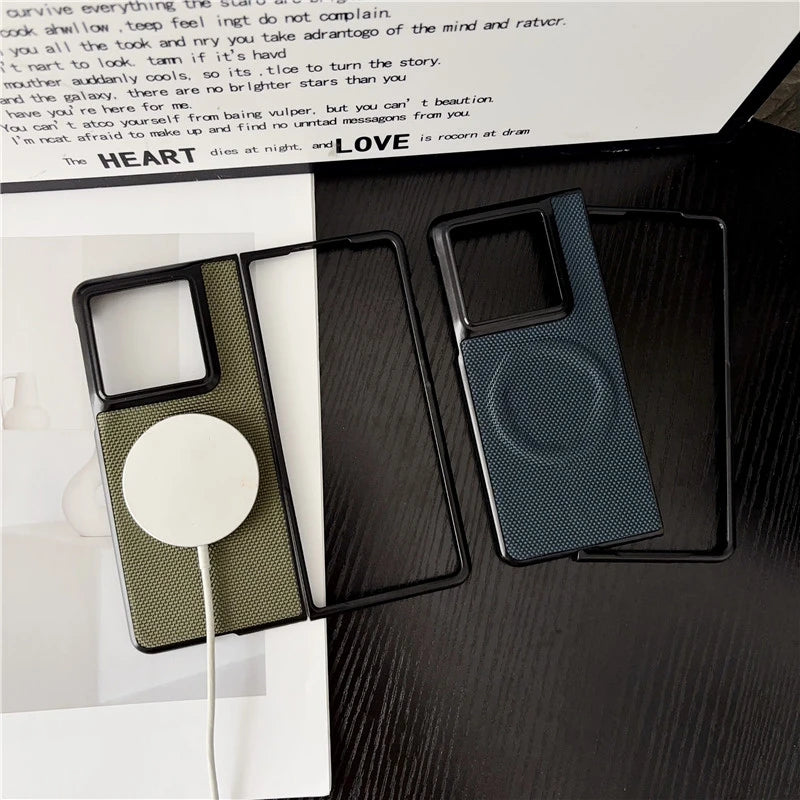 Case For Motolora Razr Fold Moto Razr 2026 For MagSafe Magnetic Nylon Woven Matte Leather Skin-friendly Cover